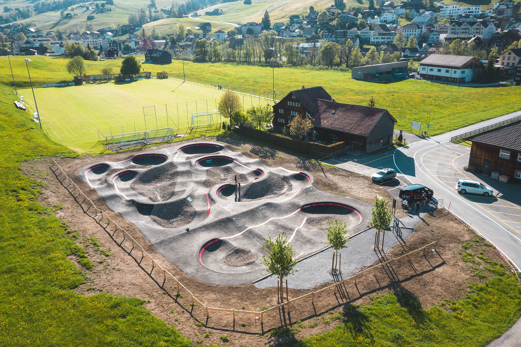 Pumptrack Urnäsch in 5min Fahrraddistanz vom Lärcheneggli