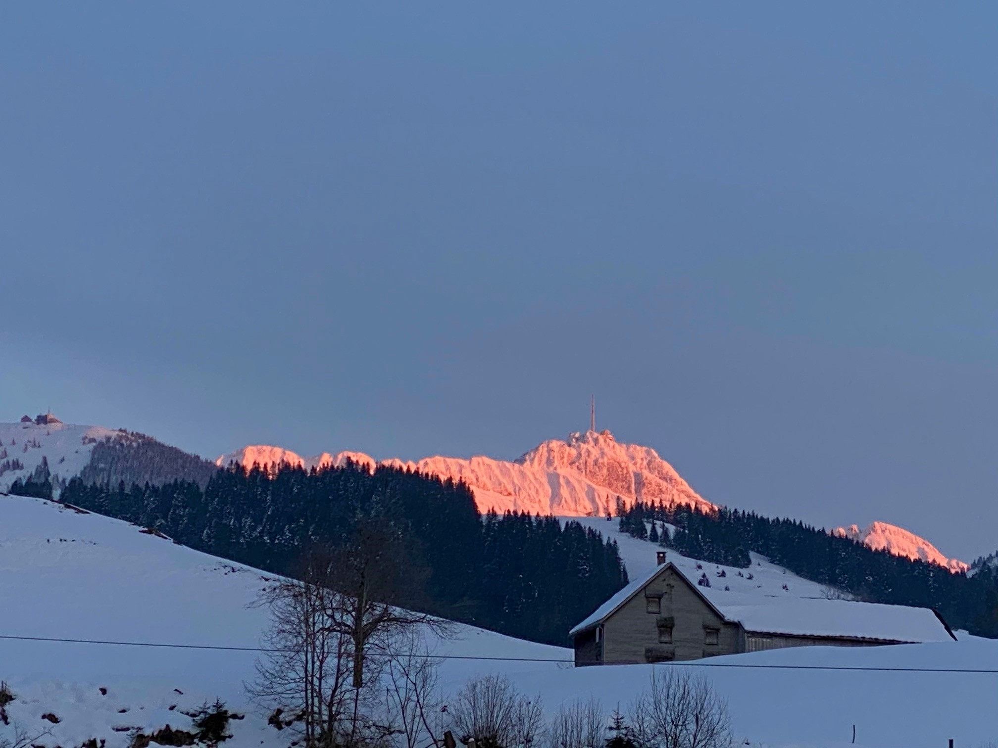 Gästehaus Lärcheneggli Zugang eigene Wiese